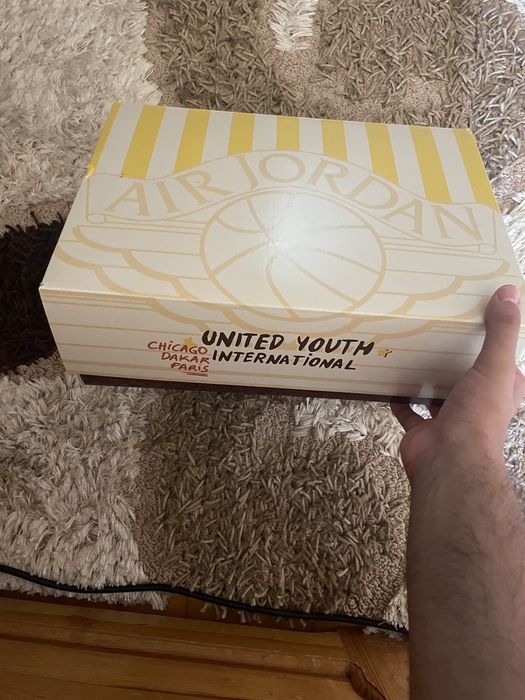 Jordan 2 maison chateau rouge