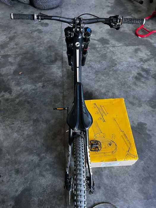 Giant Glory M 27.5"