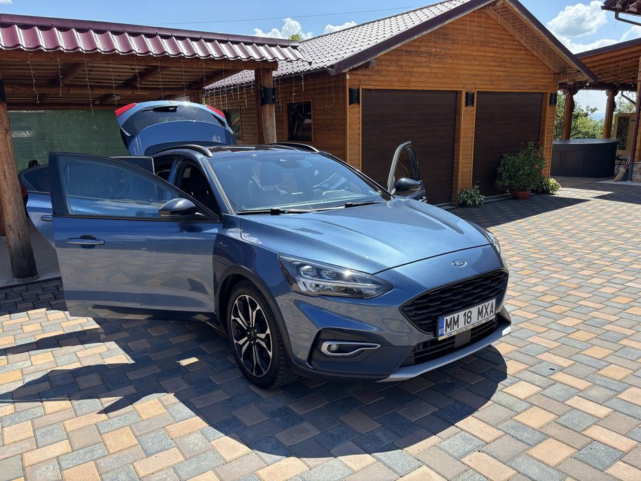 Ford focus active