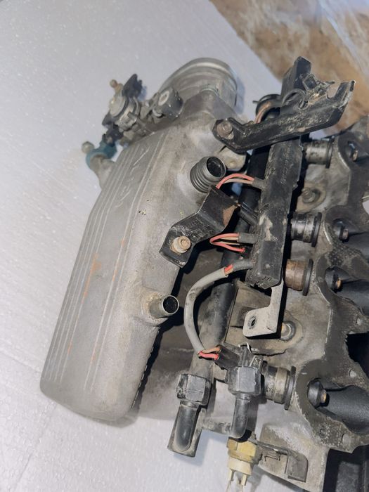 Головка ауди 80 2.0