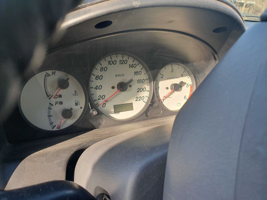 Mazda Premacy цяла за части