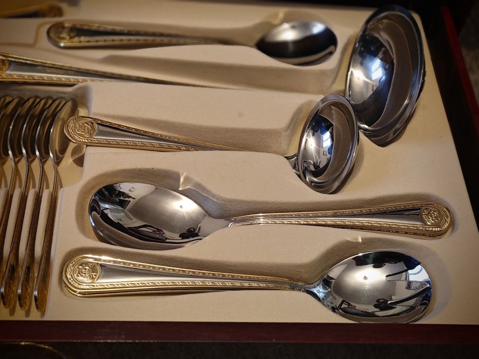 Прибори за хранене 72 части