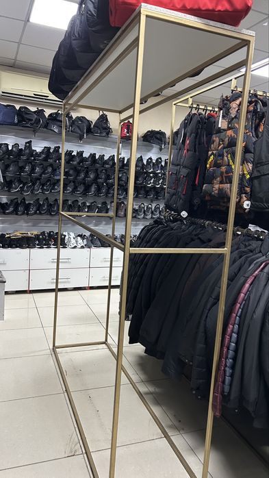 Продам не дорого стойки