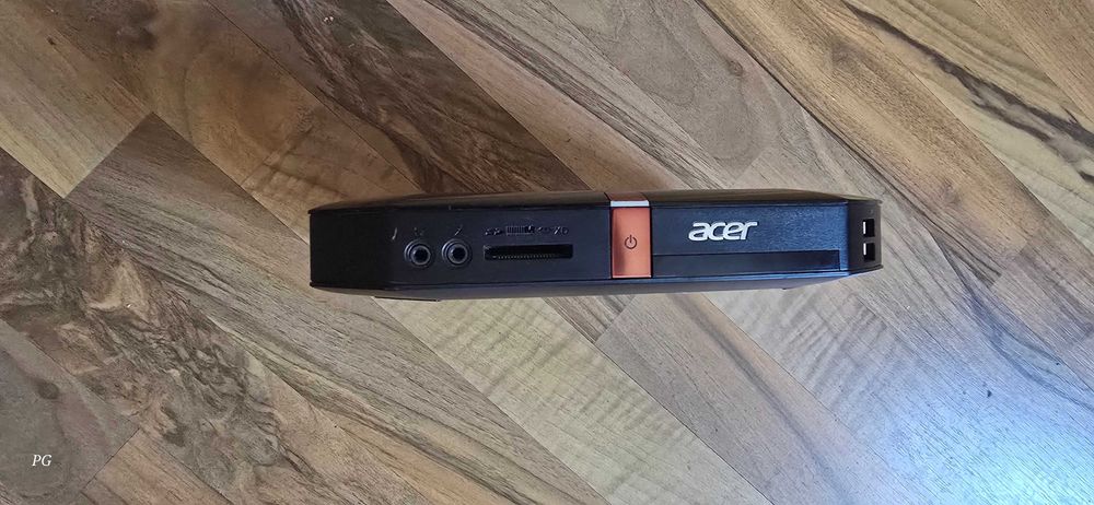 Миникомпютри Acer Veriton и Acer Revo 70