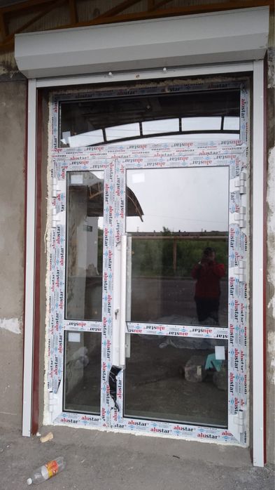 Двери и витражи из алюминиевого профиля