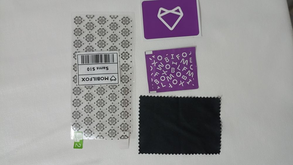 Husa și folie Samsung S10