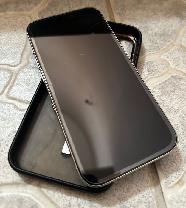 iPhone 15 Pro 256GB Alb