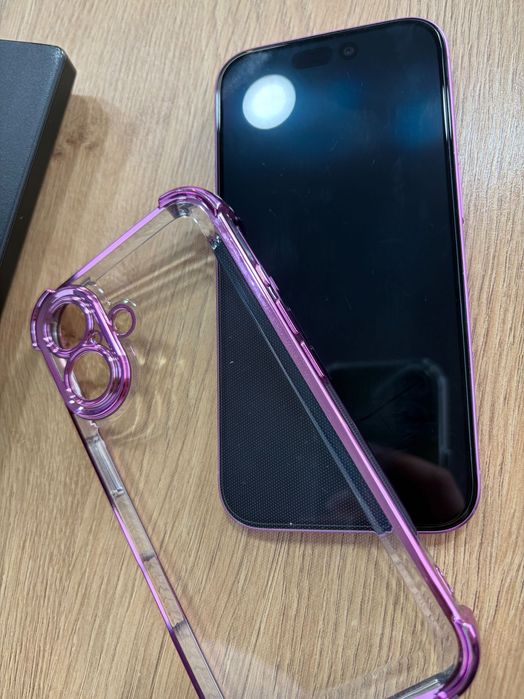 iPhone 16 pink + калъф