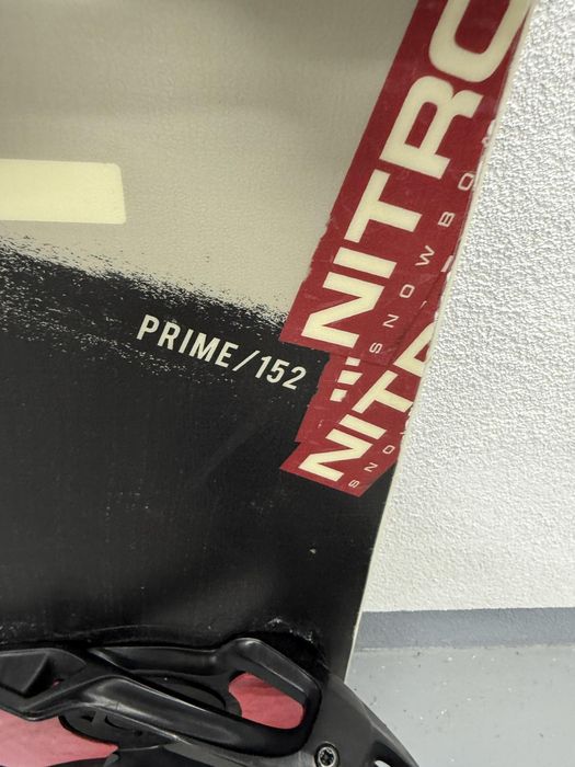 placa snowboard nitro prime L152cm 2022/2023