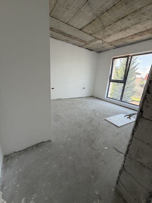 CASĂ INDIVIDUALĂ – Chiajna Strada Viilor/Apeductului. Schimb cu auto sau apartament sau teren