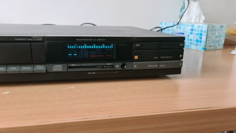 Cd player Grundig cd8400