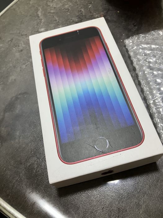 Iphone se3 (2022) комплект