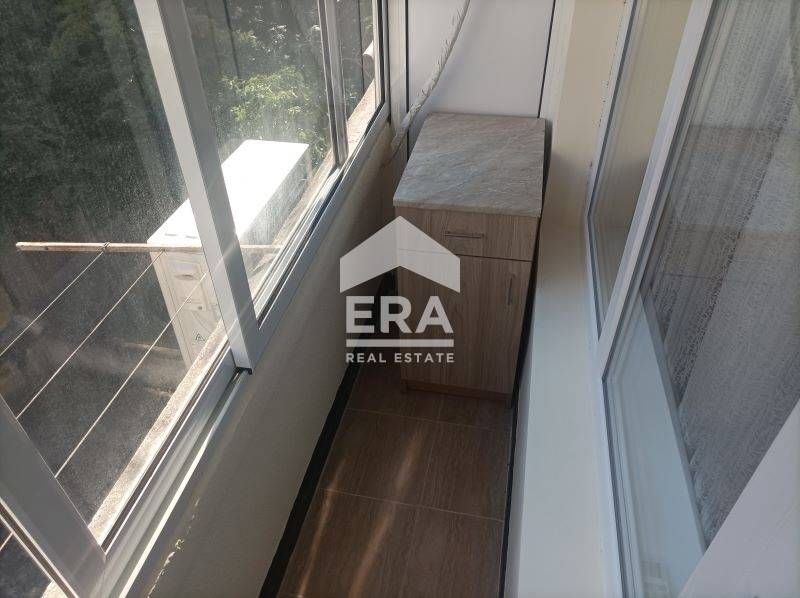 Двустаен обзаведен апартамент под наем, в района на Лятно кино Тракия,