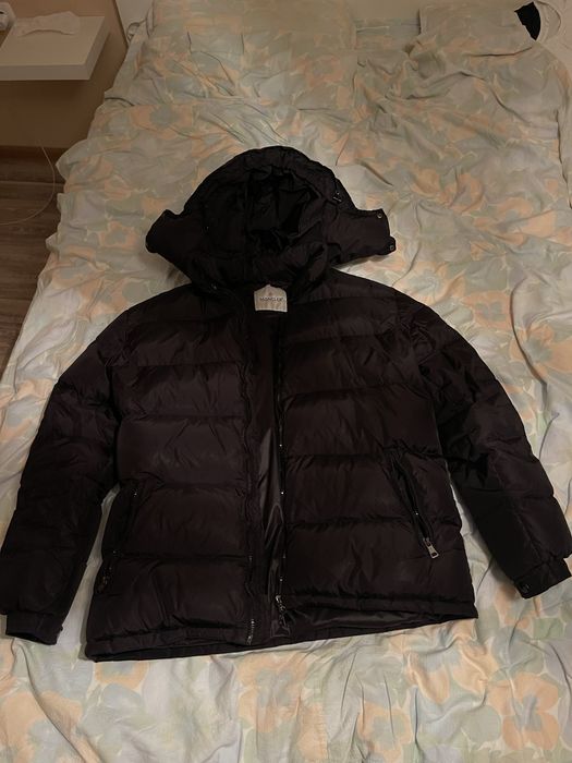 Мъжко черно яке moncler гъши пух