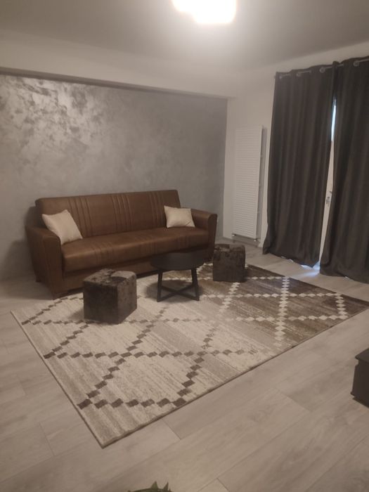 Apartament de închiriat