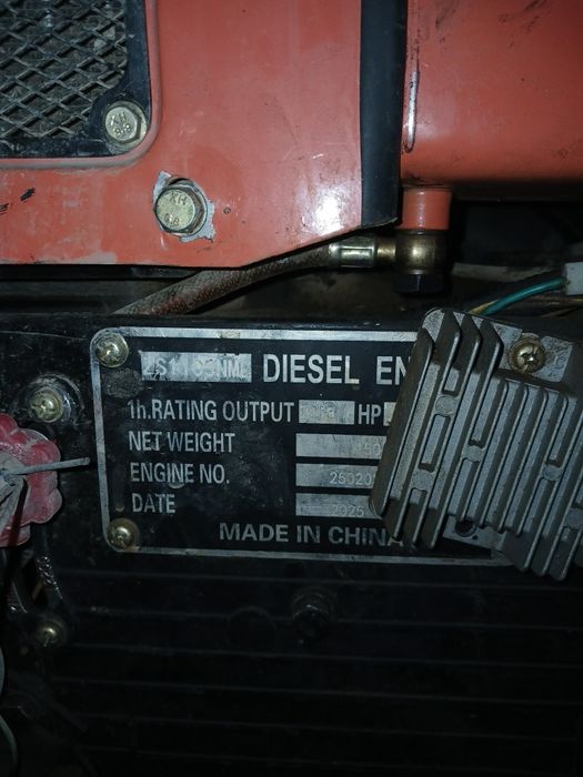 1105 mini traktor 18 ot kuchi