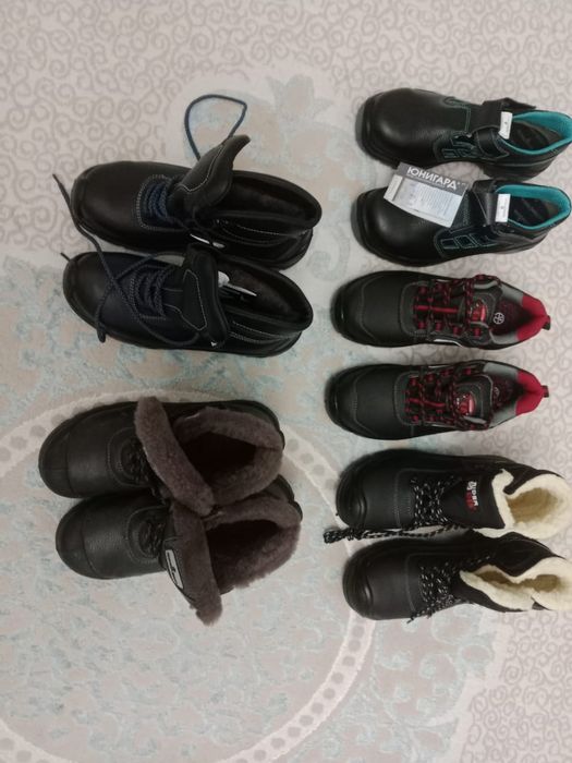 Продаётся зимняя спецодежда и обувь