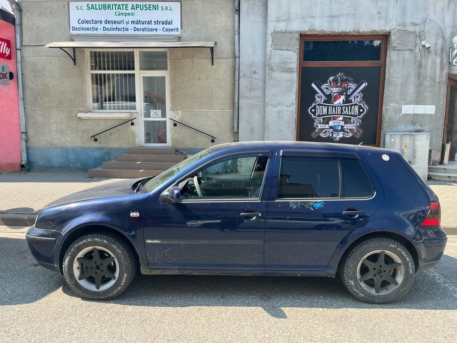 Vand golf 4 1.4 benzina