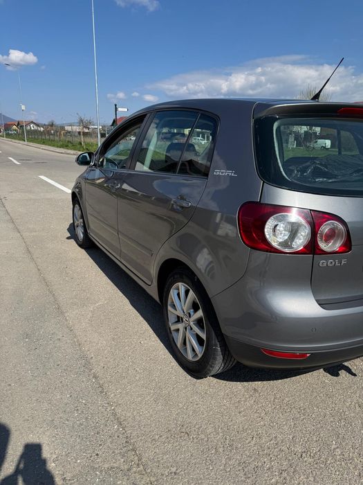 VW Golf 5 Plus (2006) – 1.6 Benzina (MPI) – Ideal Familie / Proprieta