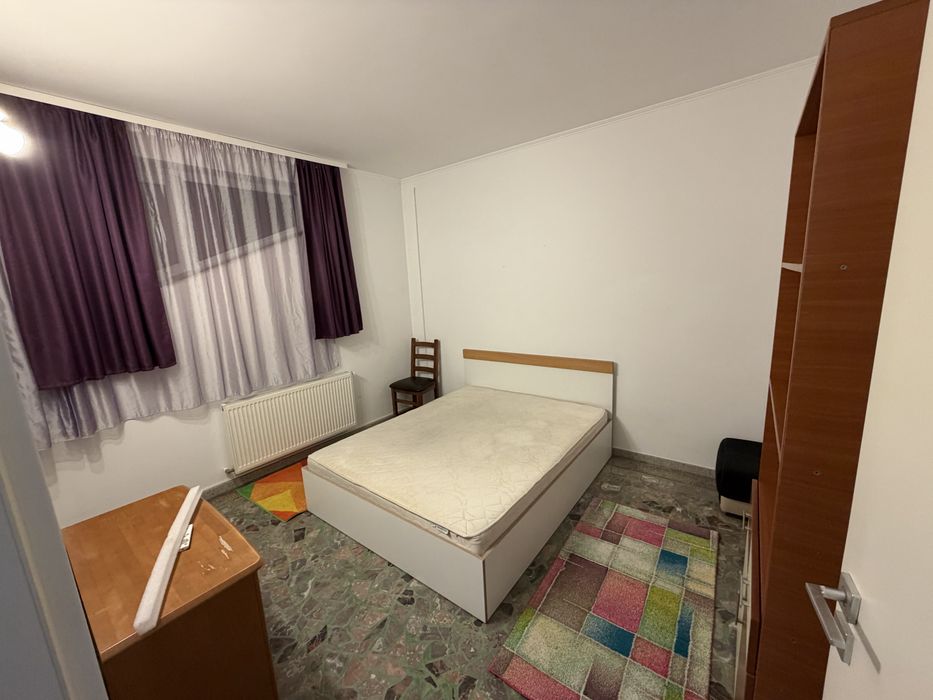 DE ÎNCHIRIAT - Ovidiu,  3 camere