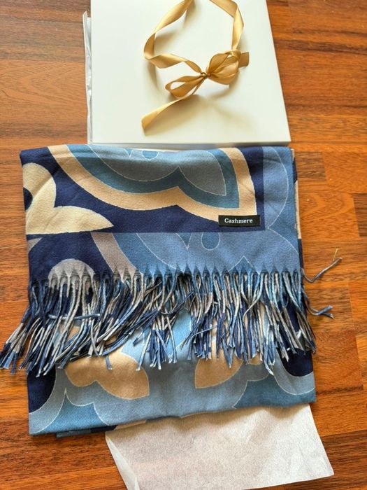 Платок кашемировый продам