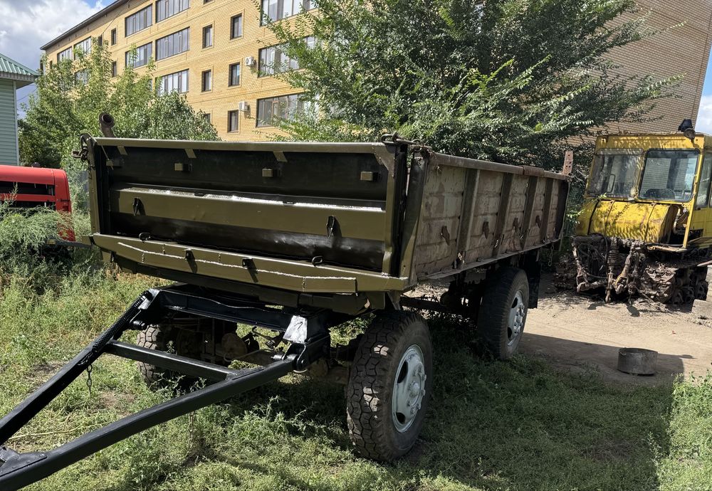 Прицеп зиловский самосвальный