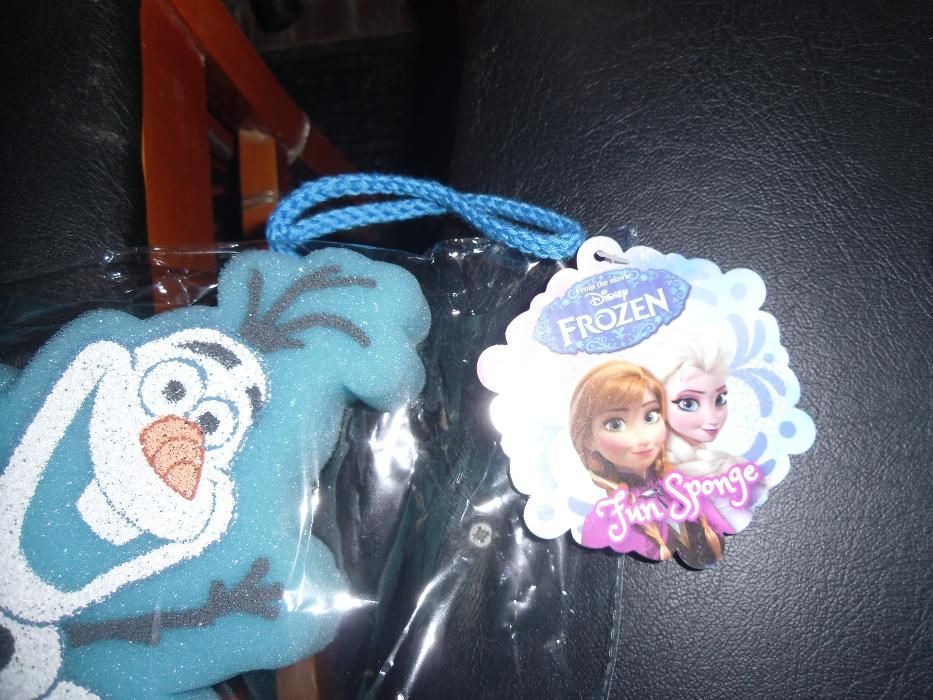 Set burete și sticla  Frozen ,nou