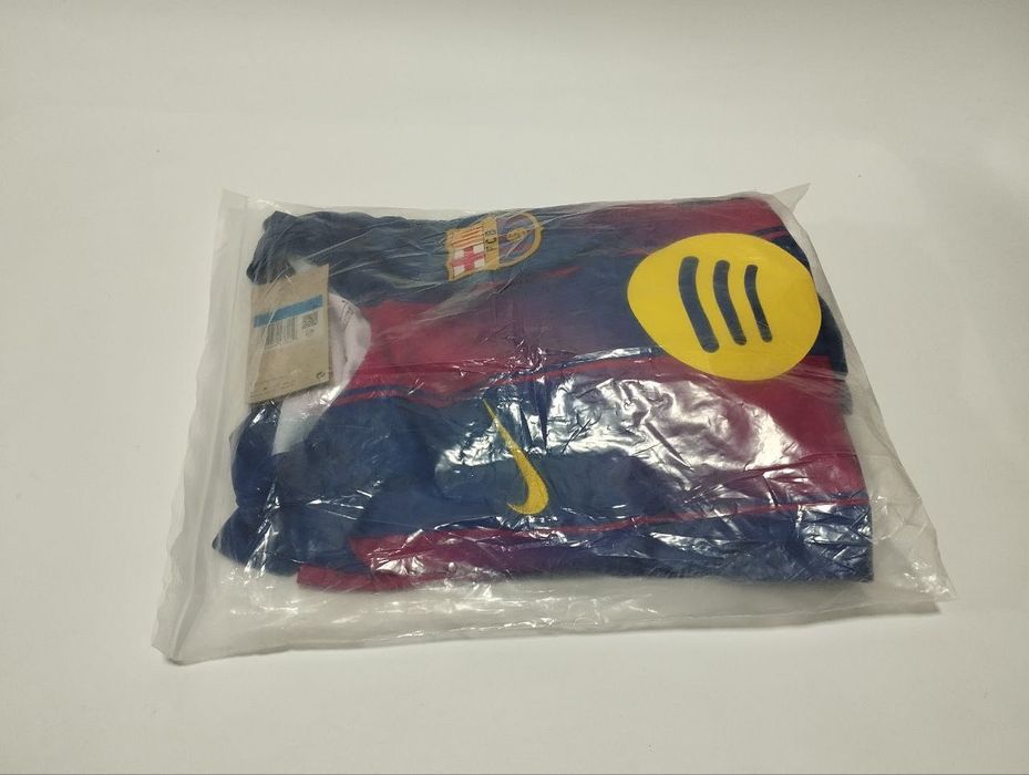 Игровая форма FC Barcelona. М размер. Новое