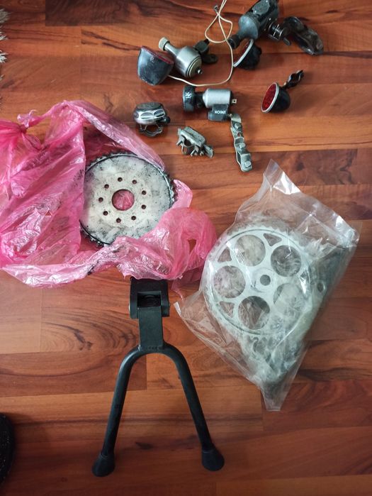 Ax și ansamblu pedale bicicleta cu motor