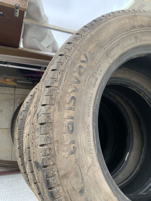 Продам резину на газель С 16