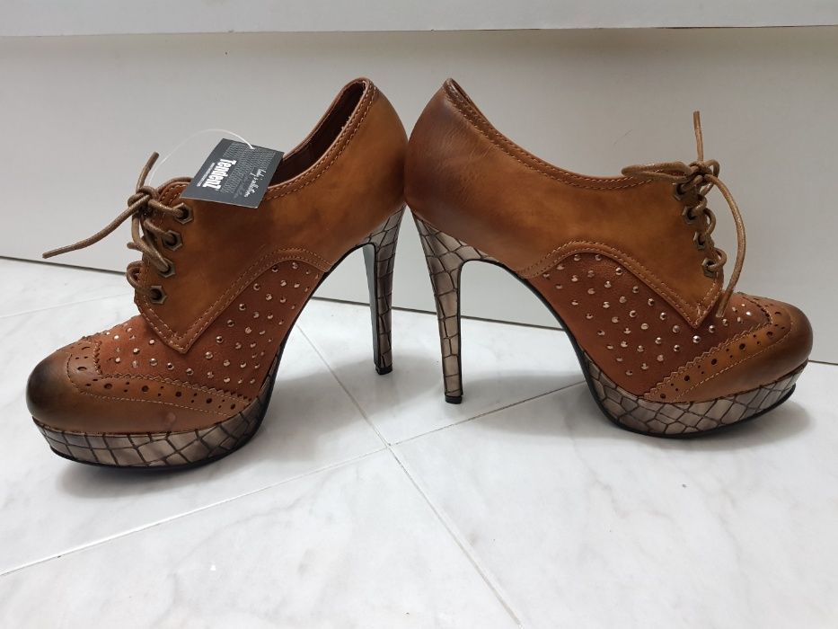 Нови дамски боти №39