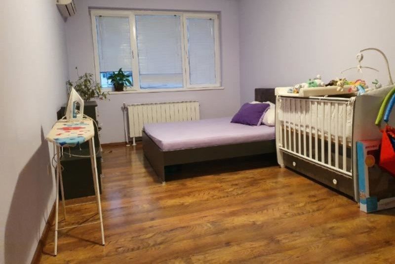 Дава се под наем Двустаен апартамент в София, Обеля - 76 кв.м за 331.5 € - Снимка #2