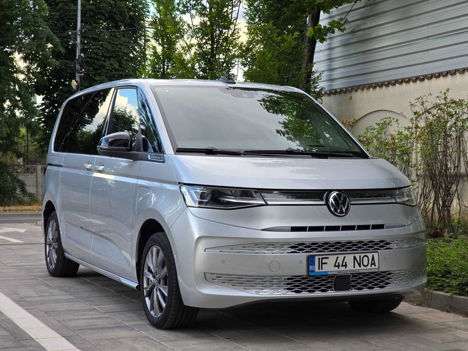 VOLKSWAGEN Multivan 2022