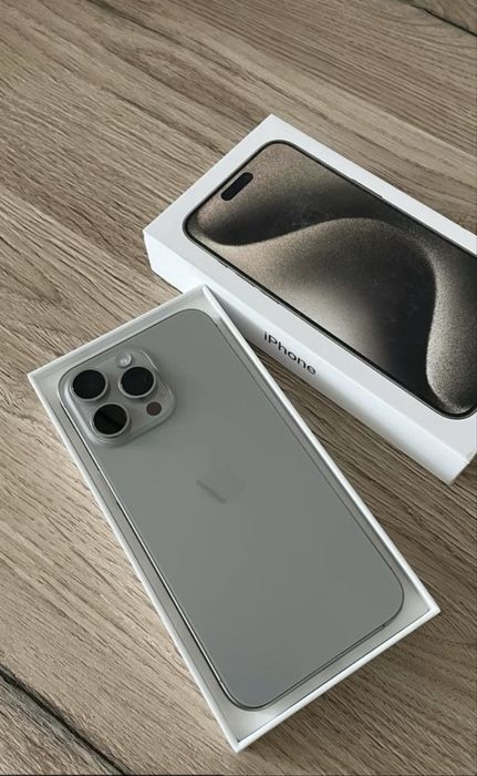 Продам айфон 15 про макс 256/89