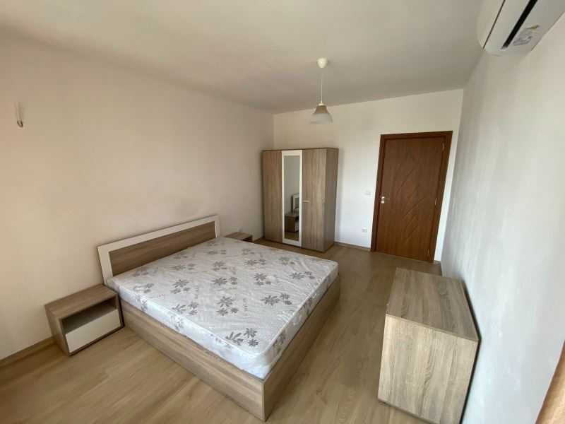 Дава се под наем Двустаен апартамент в София, Хладилника - 67 кв.м за 382.5 € - Снимка #1