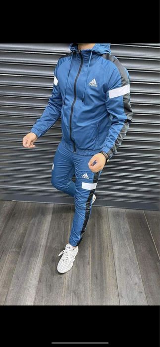 Trening Adidas de fâs