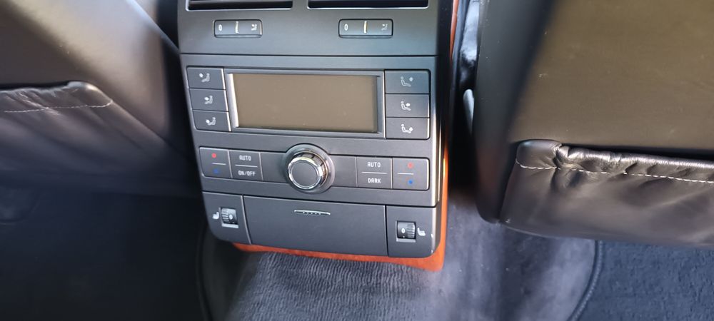 Vw Phaeton 3.0 TDI. 239 коня