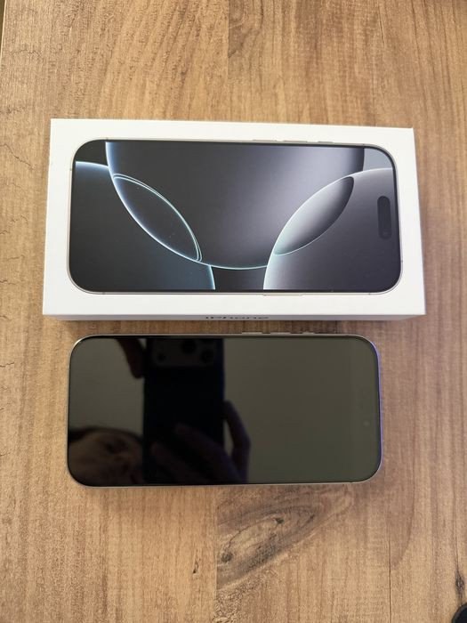 IPhone 16 Pro 256 GB Бял