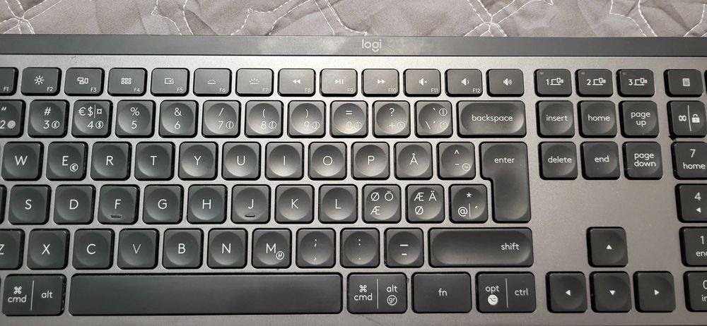 Tastatura Logitech MX Keys  WirelessBluetooth fuctionala fisura tasta7