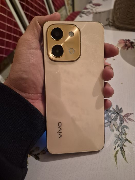 Vivo y28 256gggg