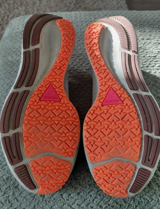 Маратонки Nike Zoom Pegasus 38 Shield