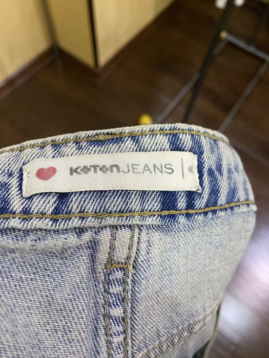 Женские джинсовые шорты KOTON JEANS. Размер 40