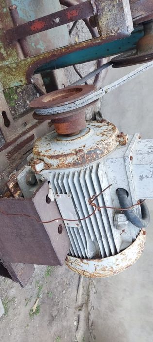 Продам советскую бетономешалку