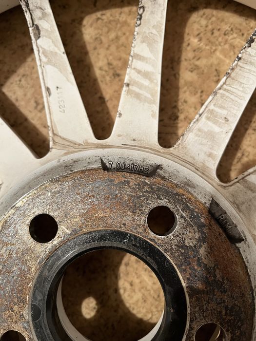 Джанти 5x100 с гумите