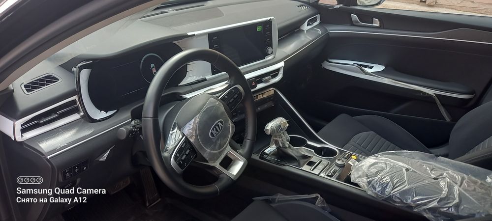 Кия К5 сотилади 2021 йил пробег 11400 холати янги