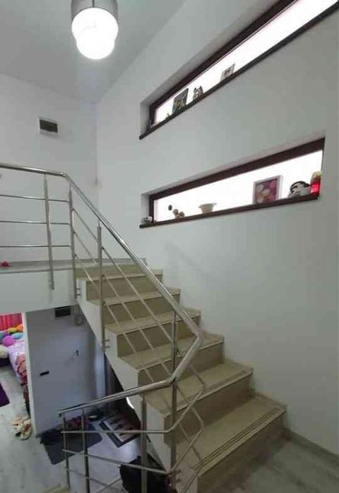 Vând casă în Păulești Prahova