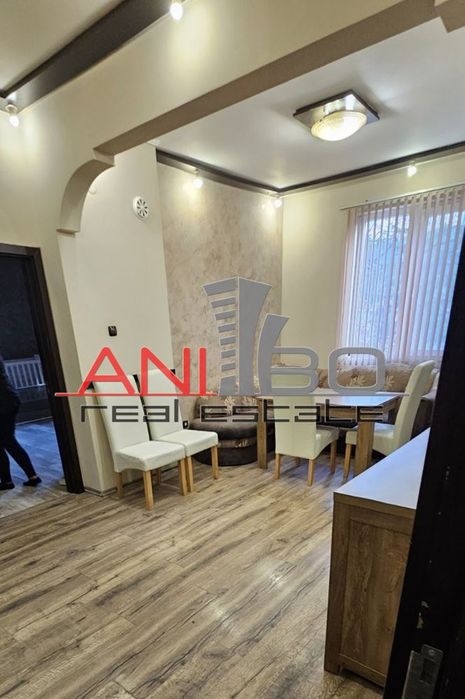 Продава се Двустаен апартамент в Перник, Център - 65 кв.м за 1847 €/кв.м - Снимка #12