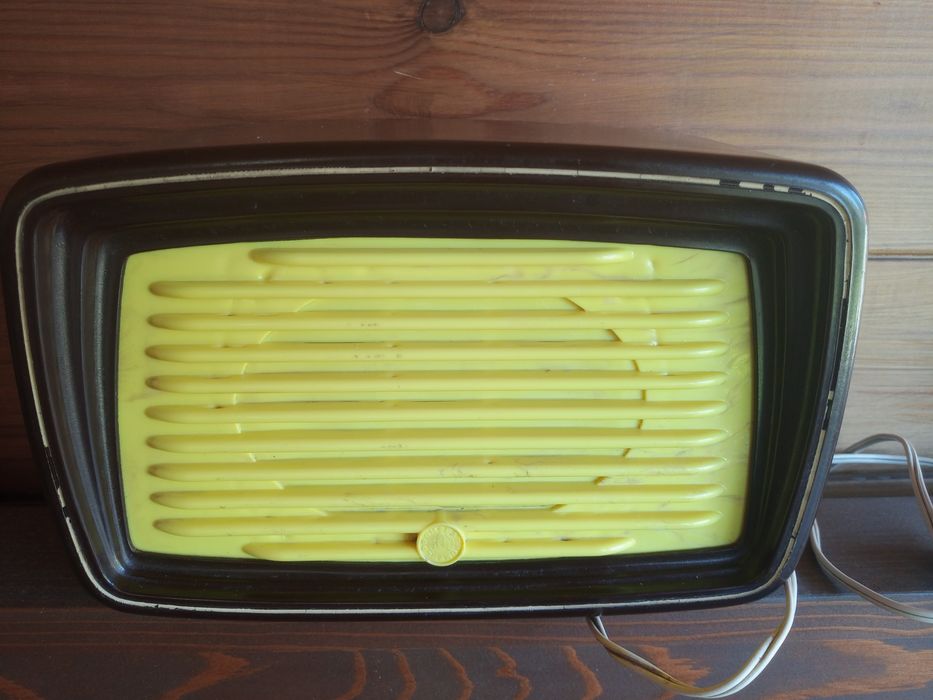 Радиоточка ( бакелитова).3 броя.