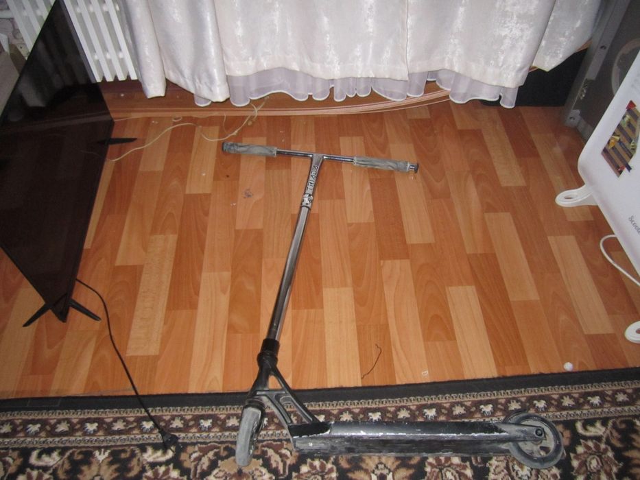 Самокат трюковой кастом