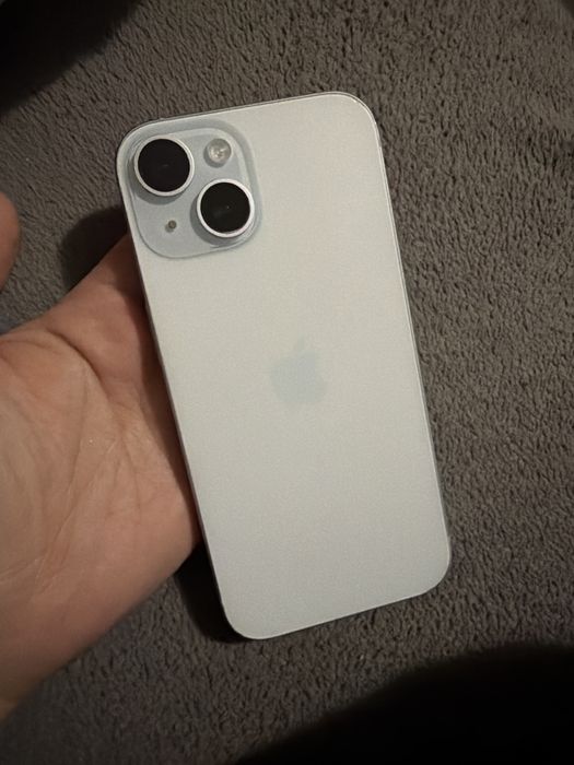Продава се Iphone 15